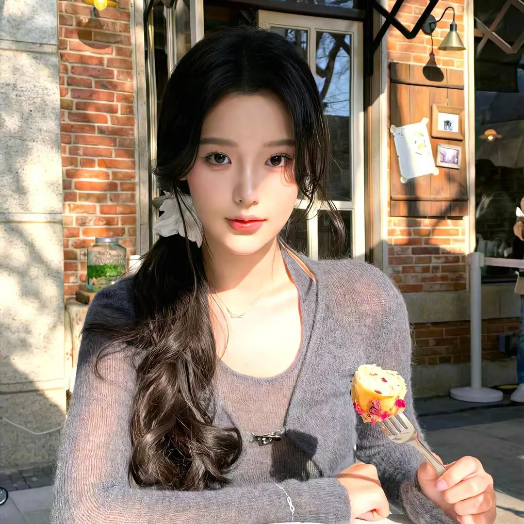 噢,亲爱的莫妮卡